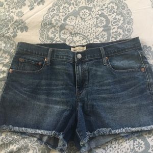 Gap 1969 jean shorts